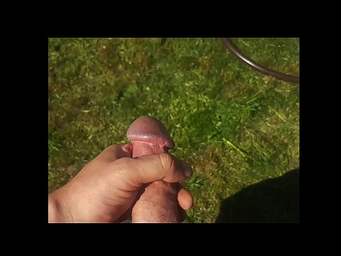 ❤️ Faigheann hottie te a pussy bándearg fucked agus cums le squirt i ghairdín samhraidh ❤️❌ Porn crua uainn ga.teatroporno.ru ❌️❤